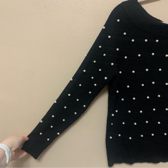 Charter Club Cashmere Pearl Embellished One-Shoulder Sweater Size Small NWT New - Picture 3 of 10